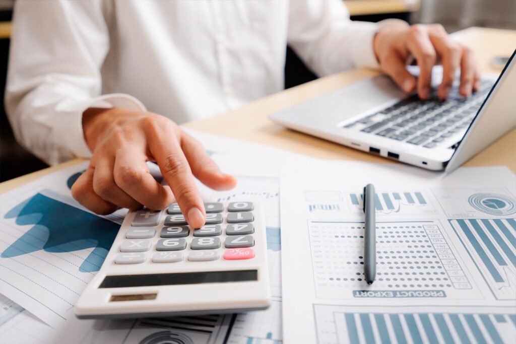 auditores-de-cuentas-peritos-lara-min
